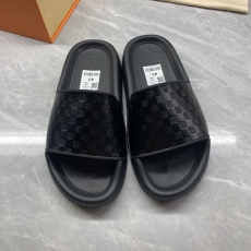 Louis Vuitton Slippers